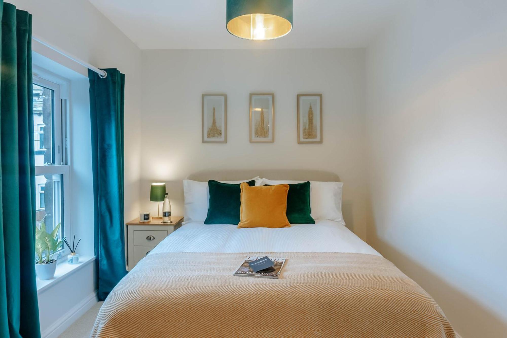 Mayfield Two - Central Harrogate Apartment エクステリア 写真