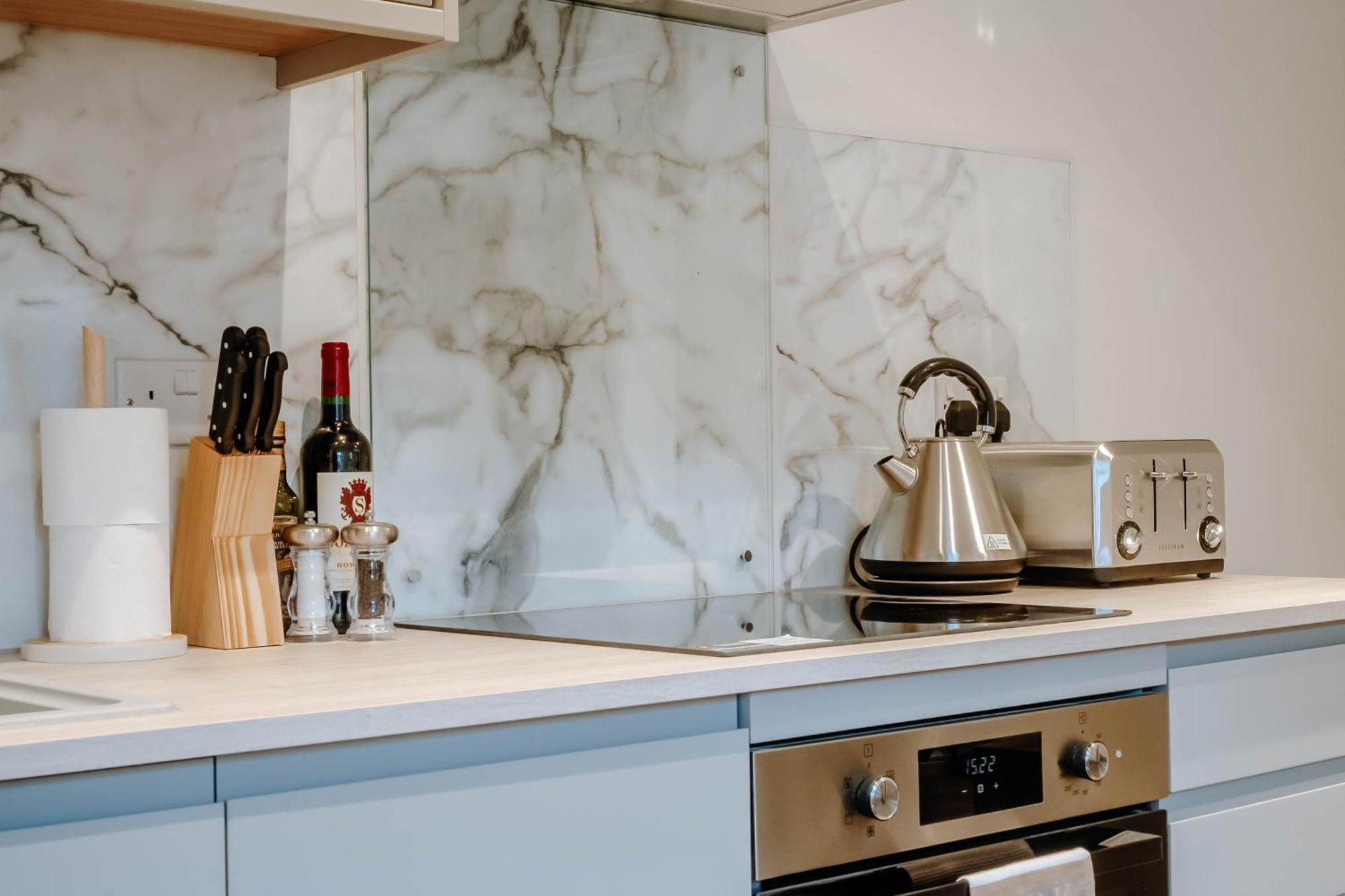 Mayfield Two - Central Harrogate Apartment エクステリア 写真