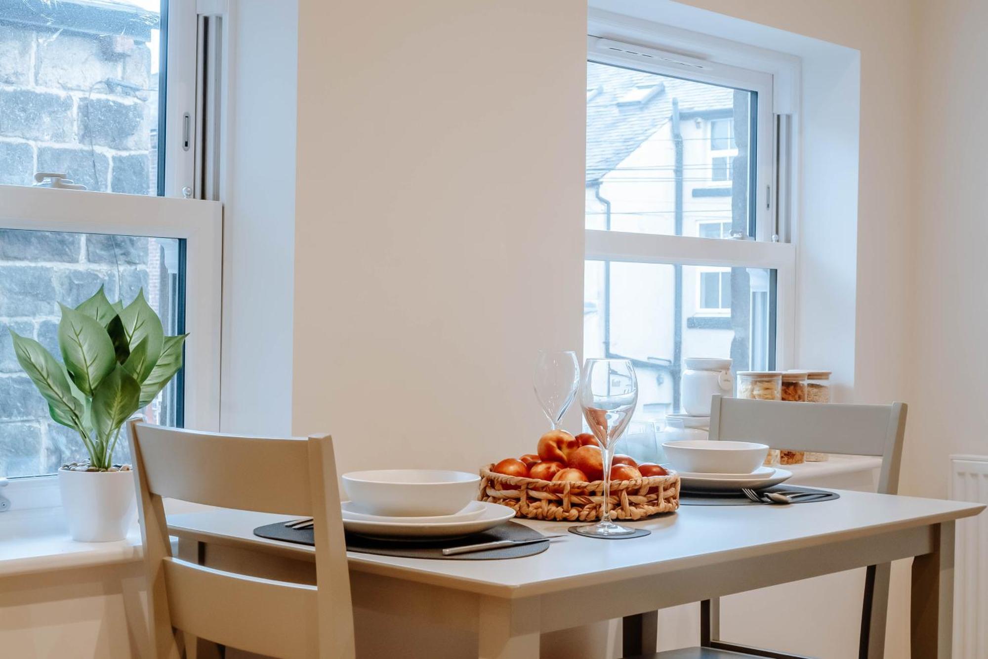 Mayfield Two - Central Harrogate Apartment エクステリア 写真